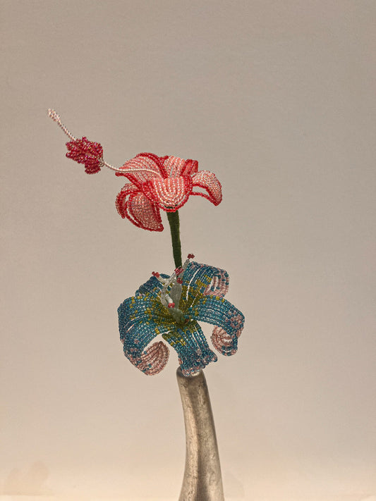 Hibiszkusz és liliom duó